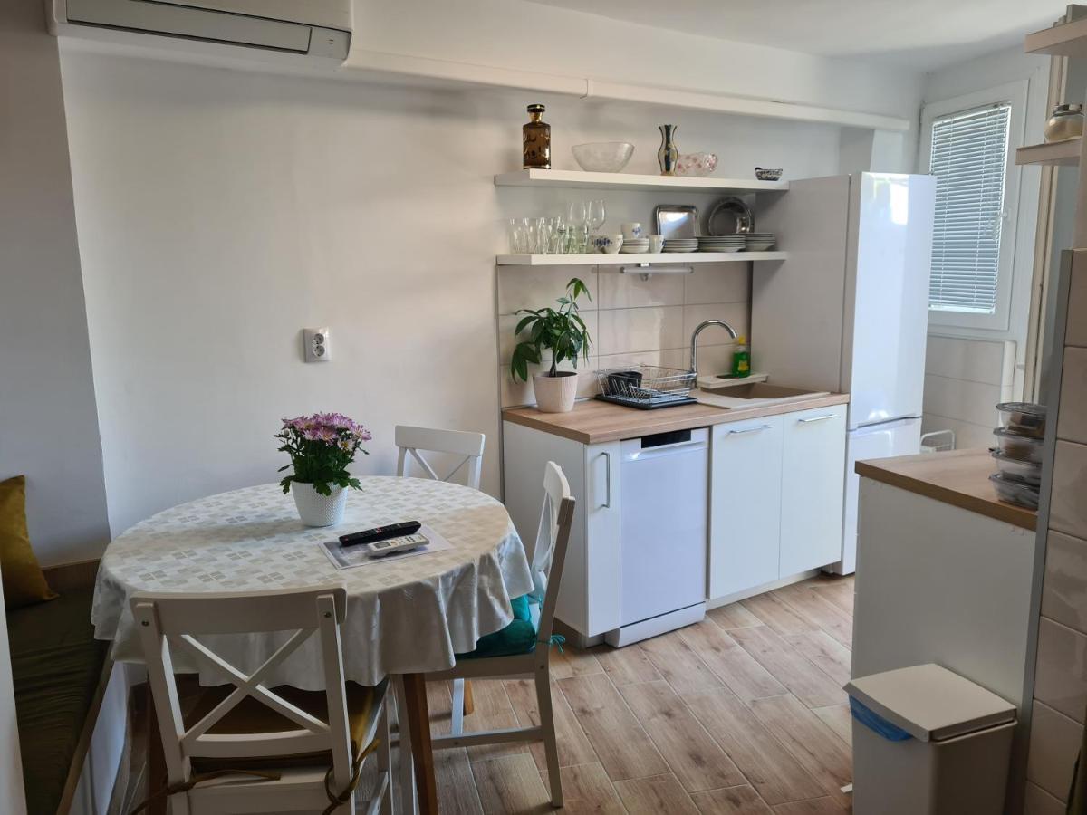 Apartman Kale Σίμπενικ Εξωτερικό φωτογραφία