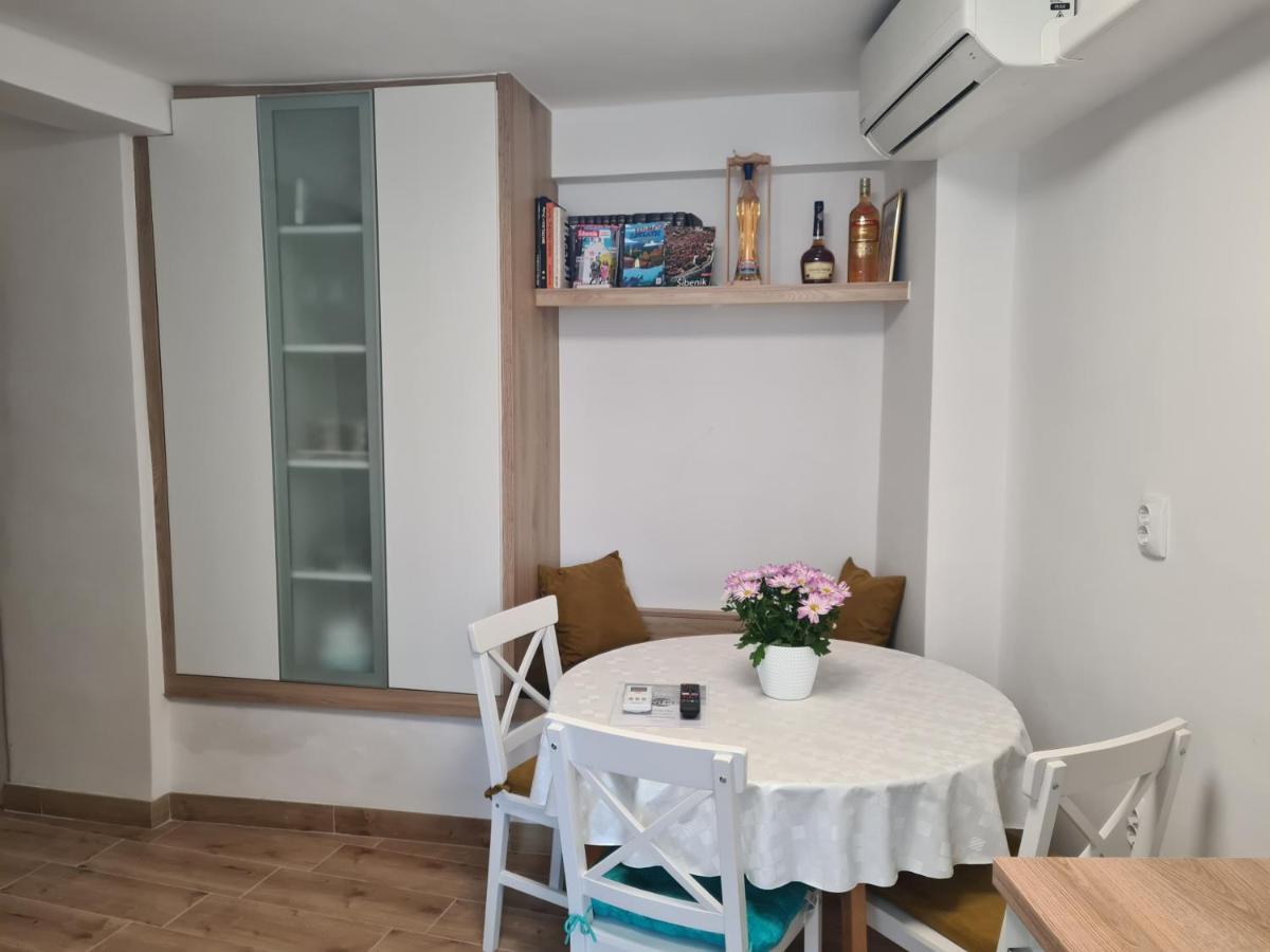 Apartman Kale Σίμπενικ Εξωτερικό φωτογραφία